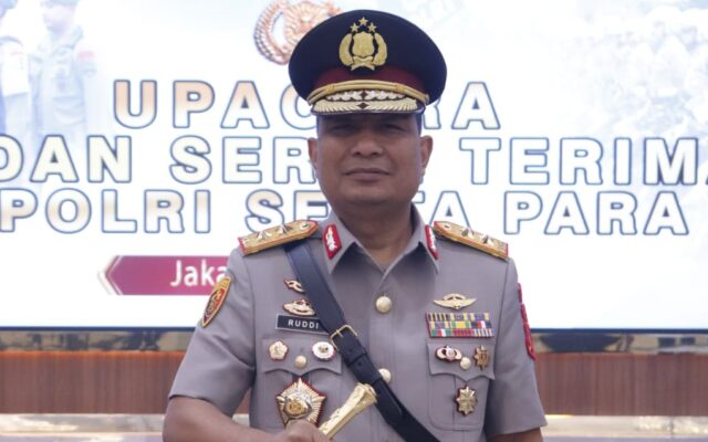 Kapolri Lantik Irjen Pol. Ruddi Setiawan sebagai Kapolda Aceh