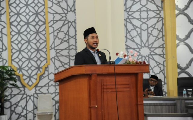 DPRK Banda Aceh Minta Pemko Tata Taman Bawah Fly Over Simpang Surabaya